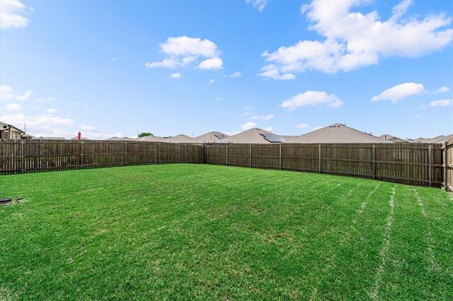 9516 NW 122nd Terrace, Yukon, OK 73099