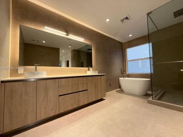 5371 SW 32nd Ter 0, Hollywood, FL 33023