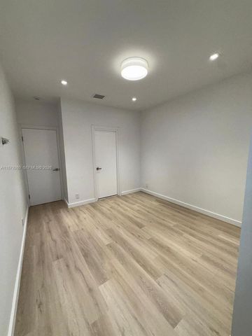 5371 SW 32nd Ter 0, Hollywood, FL 33023