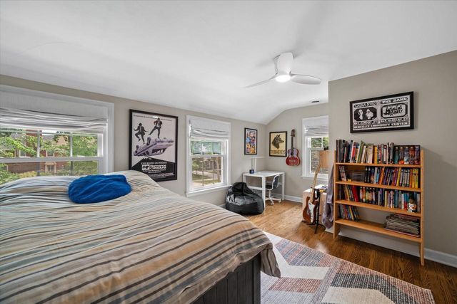 870 E Birch AVENUE, Whitefish Bay, WI 53217