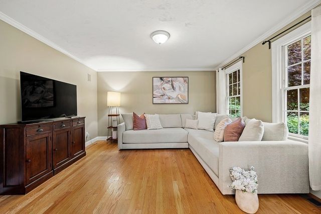 91 Hartness Road, Sutton, MA 01590