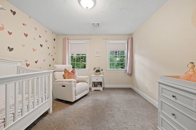 91 Hartness Road, Sutton, MA 01590
