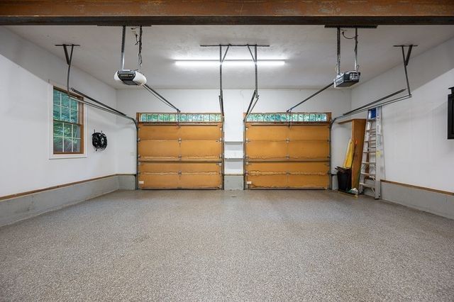 91 Hartness Road, Sutton, MA 01590