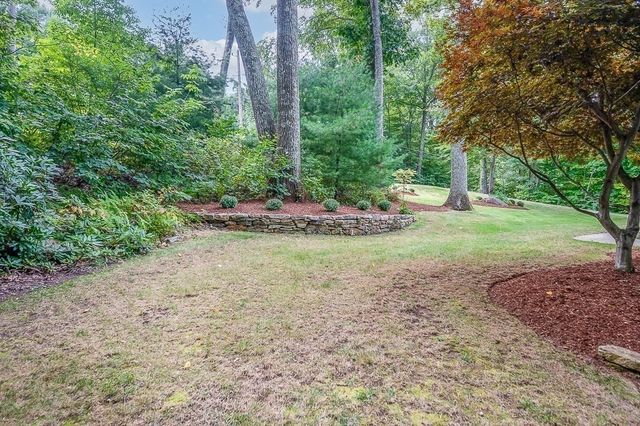 91 Hartness Road, Sutton, MA 01590