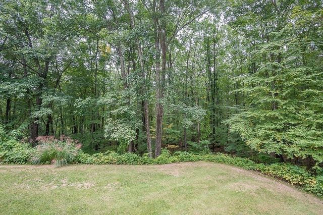 91 Hartness Road, Sutton, MA 01590