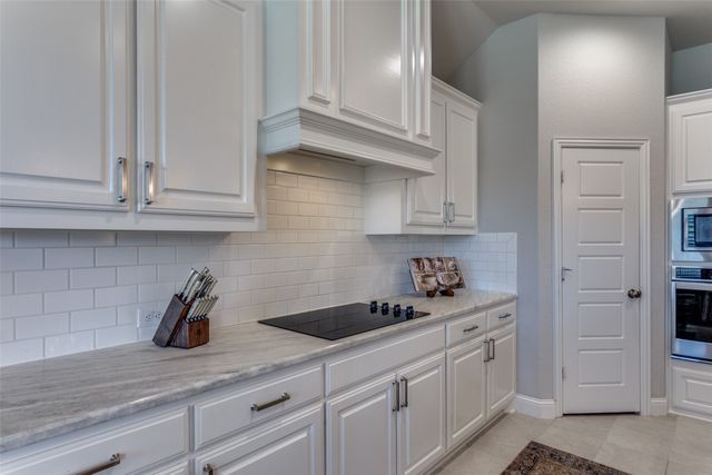 12400 Angel Vine Drive, Fort Worth, TX 76028