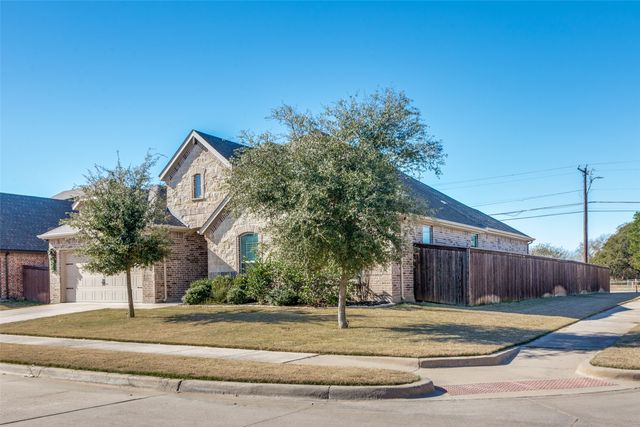 12400 Angel Vine Drive, Fort Worth, TX 76028