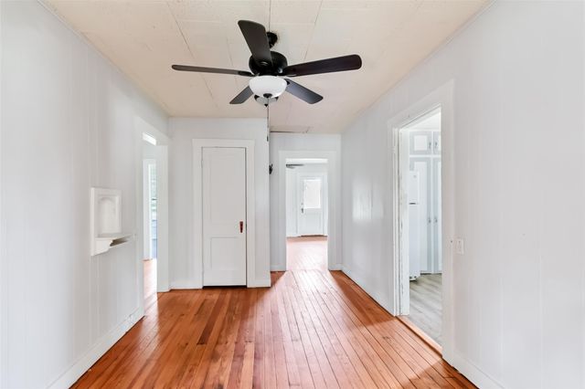 419 Avenue G, Marble Falls, TX 78654