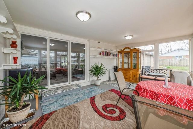 6420 Arthur Street, Merrillville, IN 46410