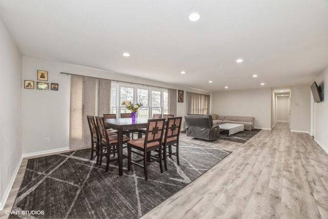 6420 Arthur Street, Merrillville, IN 46410