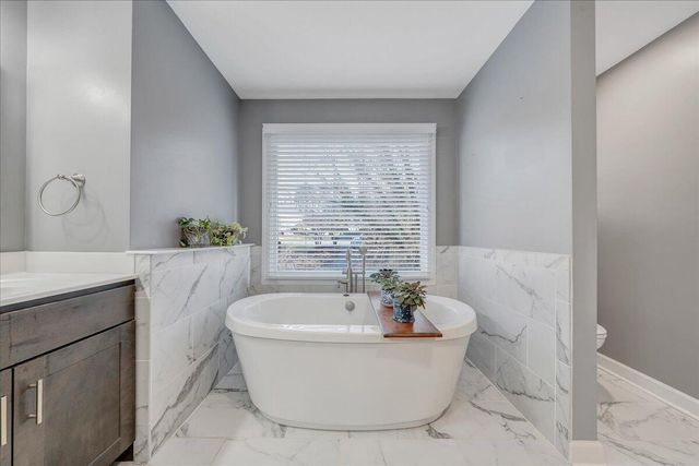 4434 Brentwood CT, Roanoke, VA 24018