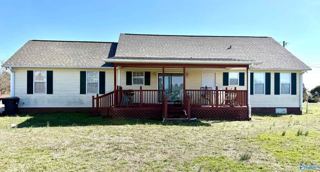 38 County Road 1982, Crossville, AL 35962