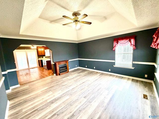 38 County Road 1982, Crossville, AL 35962