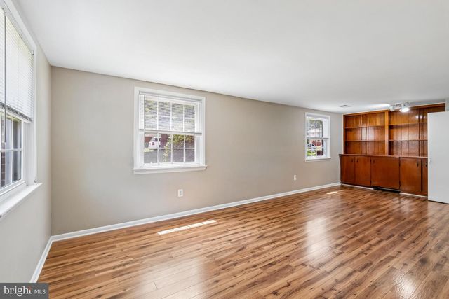 1103 PLAYFORD LN, Silver Spring, MD 20901