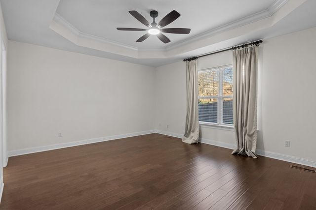 7020 Bridgeport Dr, Nashville, TN 37221