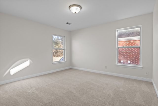 7020 Bridgeport Dr, Nashville, TN 37221