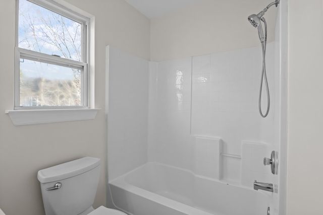 7020 Bridgeport Dr, Nashville, TN 37221