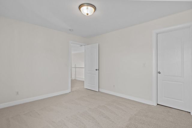 7020 Bridgeport Dr, Nashville, TN 37221