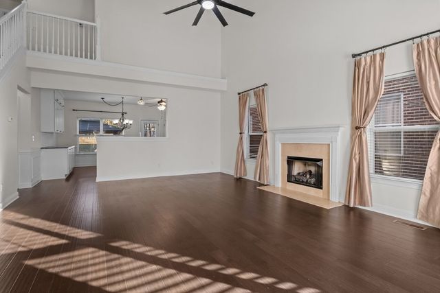 7020 Bridgeport Dr, Nashville, TN 37221