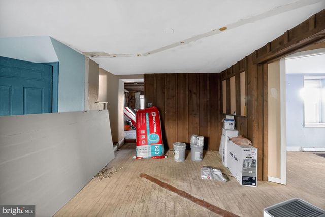 3 N COUNTY LINE RD, Telford, PA 18969