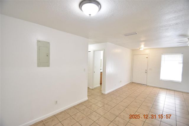 6618 N CHURCH AVENUE D, Tampa, FL 33614