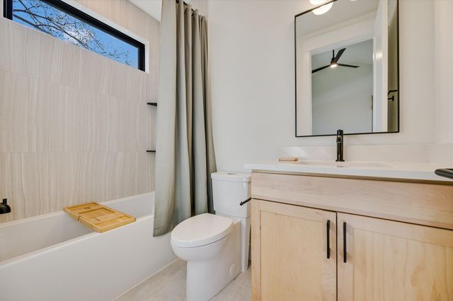 3503 Kay ST 2, Austin, TX 78702