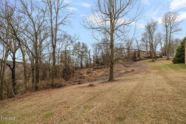 206 Highland Road, Jonesborough, TN 37659
