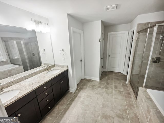 3650 Lindsy Brooke Court, Douglasville, GA 30135