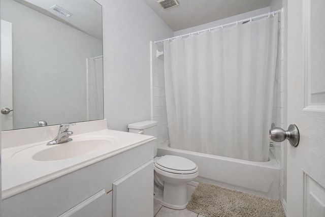 150 S Walden Elms Circle, The Woodlands, TX 77382