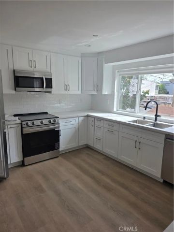 14169 Calvert, Van Nuys, CA 91401