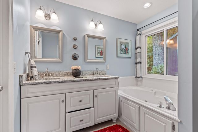 327 Cyndica Drive, Chattanooga, TN 37421