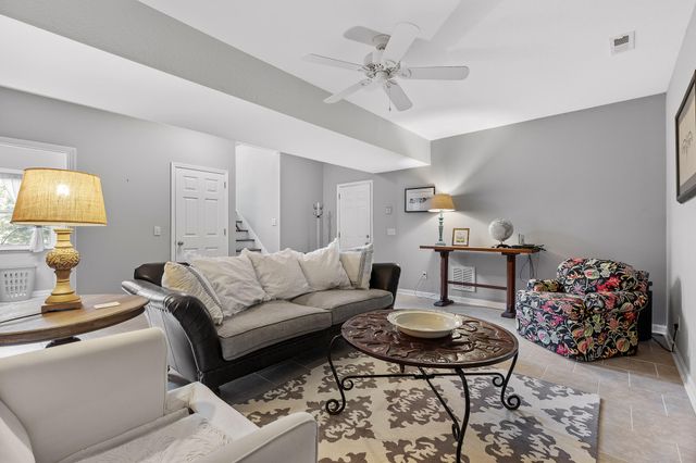 327 Cyndica Drive, Chattanooga, TN 37421