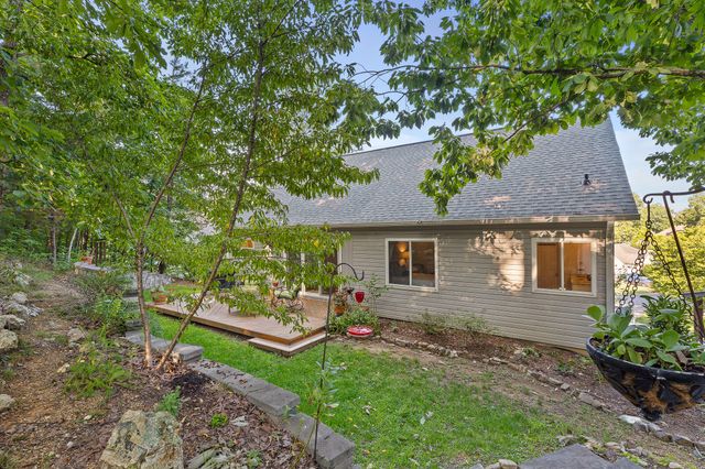 327 Cyndica Drive, Chattanooga, TN 37421