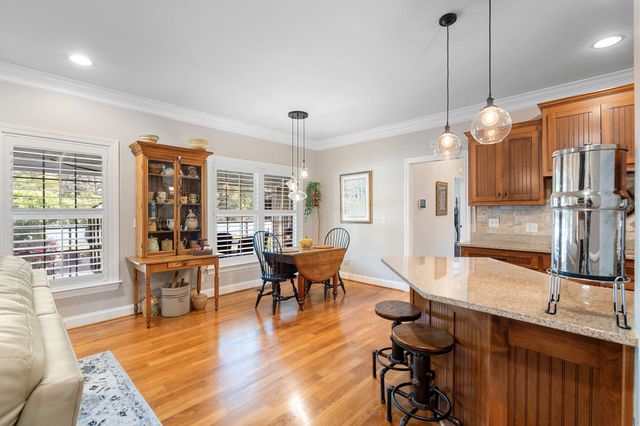 87 Garrison Dr, Mcminnville, TN 37110