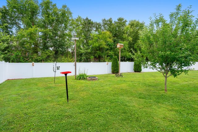 87 Garrison Dr, Mcminnville, TN 37110