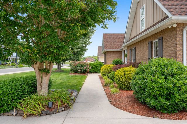 87 Garrison Dr, Mcminnville, TN 37110