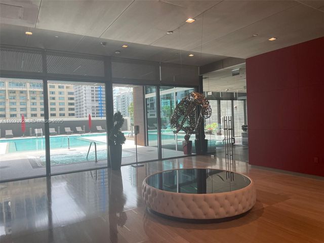 1080 Brickell Ave 1607, Miami, FL 33131