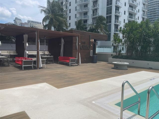 1080 Brickell Ave 1607, Miami, FL 33131