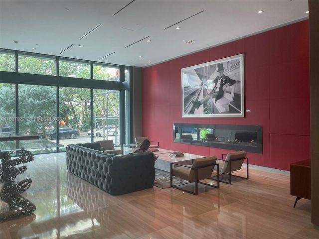 1080 Brickell Ave 1607, Miami, FL 33131