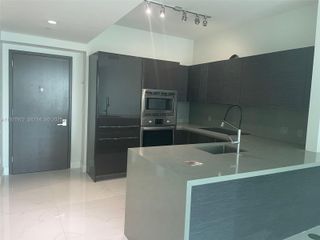 1080 Brickell Ave 1607, Miami, FL 33131