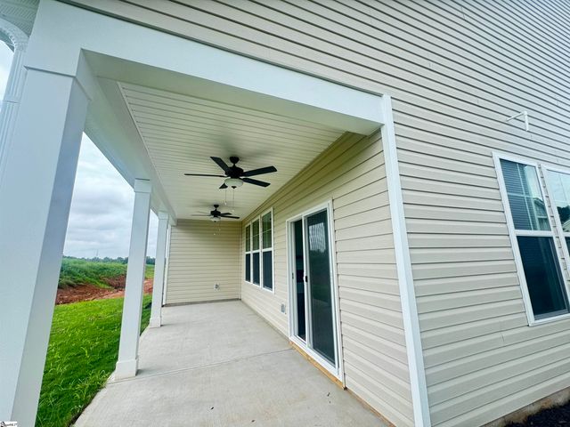 2049 Halton Oaks Drive, Spartanburg, SC 29303