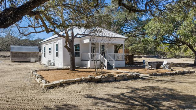 242 Model T, Blanco, TX 78606