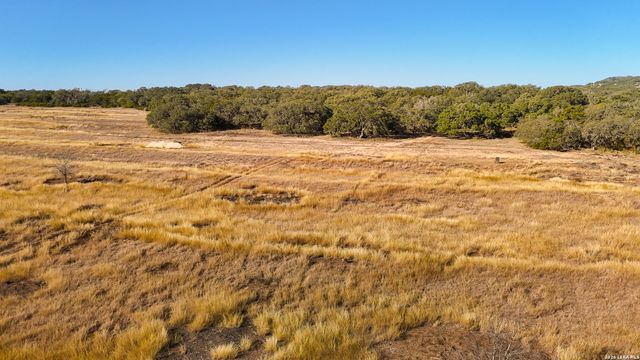 242 Model T, Blanco, TX 78606