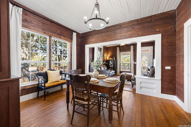 242 Model T, Blanco, TX 78606