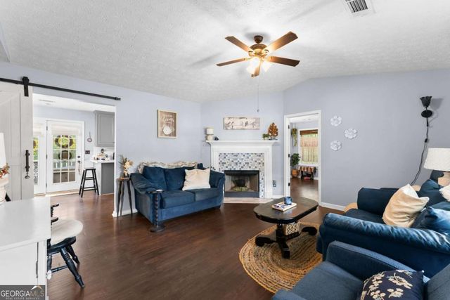3615 S Bend Road, Gainesville, GA 30506