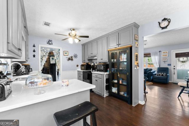 3615 S Bend Road, Gainesville, GA 30506