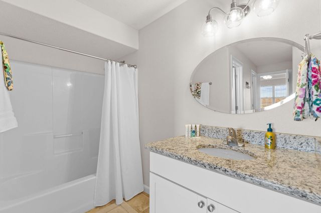 180 Grace Chapel Rd 338, Blue Eye, MO 65611