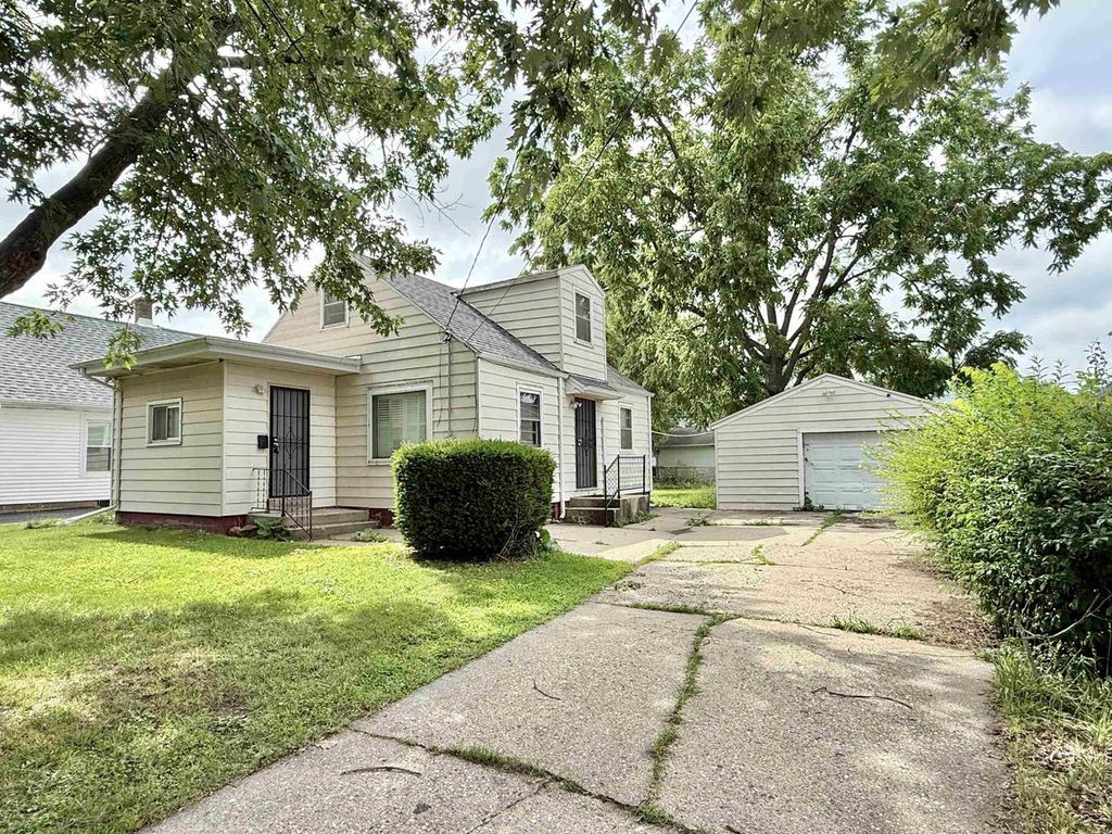 922 Farwell Street, Beloit, WI 53511