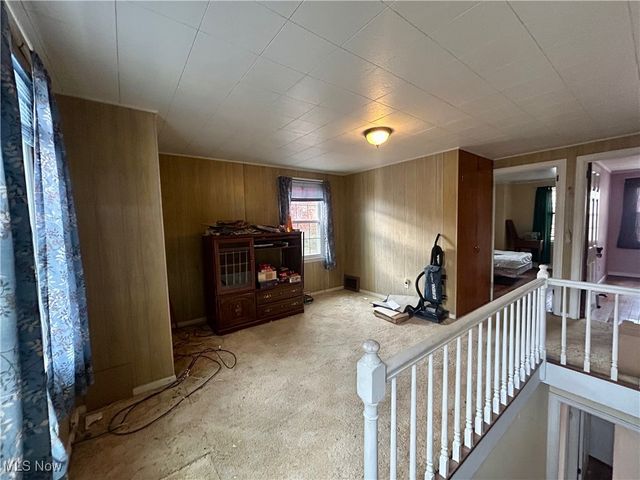 163 Tudor Avenue, Akron, OH 44312