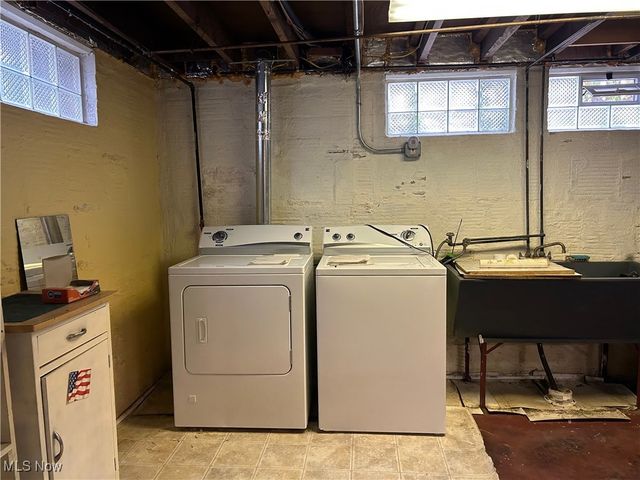 163 Tudor Avenue, Akron, OH 44312